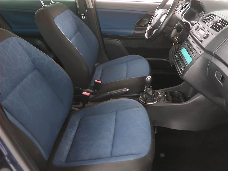 Škoda Fabia (2012) 1.2 TSI, Tempomat - fotka 9 z 18