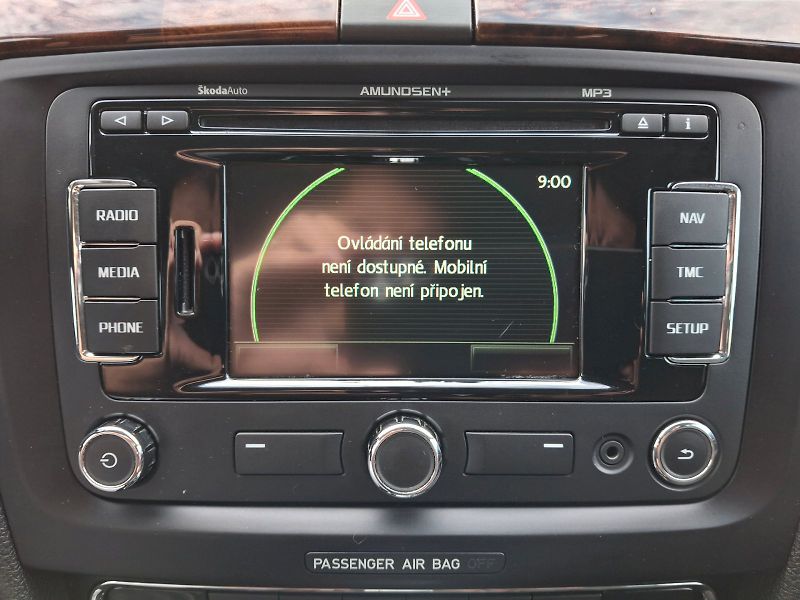 Škoda Superb (2012) Combi Elegance 2,0TDi 125kW DS - fotka 19 z 33