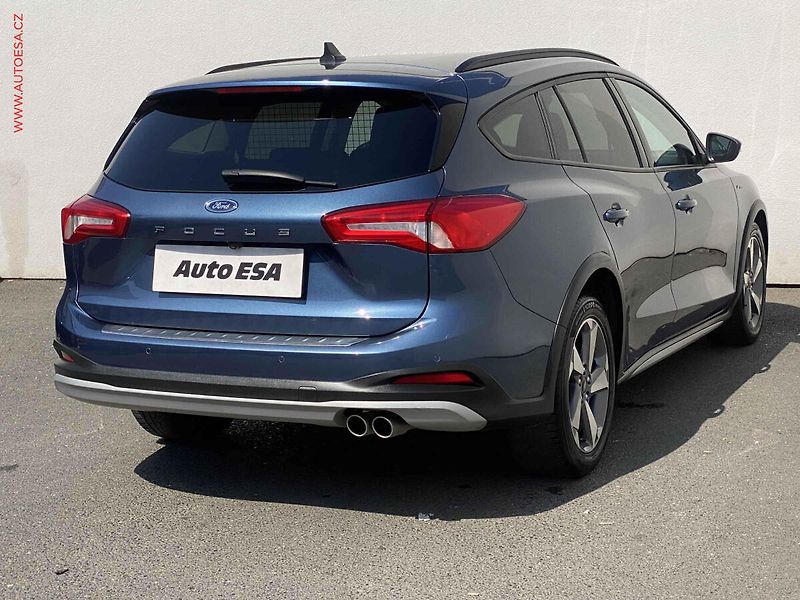 Ford Focus (2020) 1.5 EB, 1.maj,ČR, Active - fotka 4 z 15