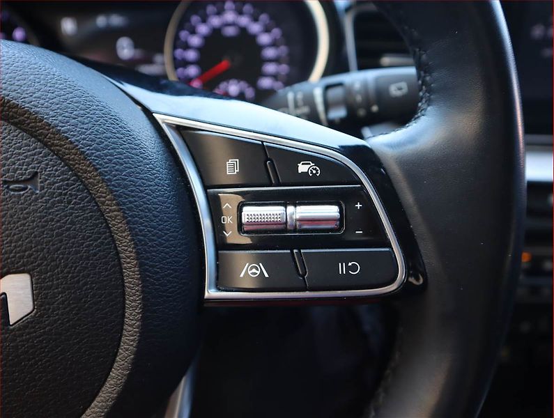 Kia Ceed (2022) 1.6 CRDi MHEV, Serv.kniha - fotka 13 z 18