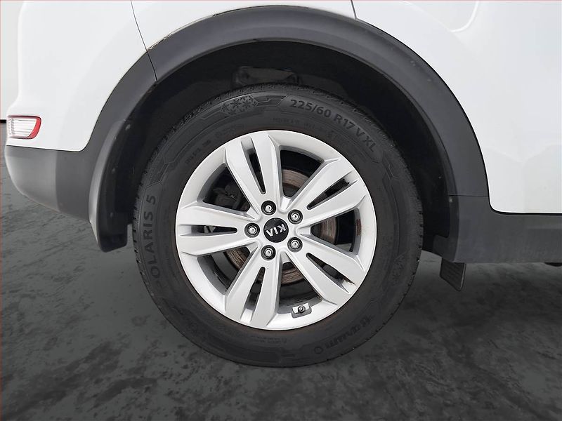 Kia Sportage (2016) 1.6 GDI, Navi, Tempomat - fotka 15 z 20