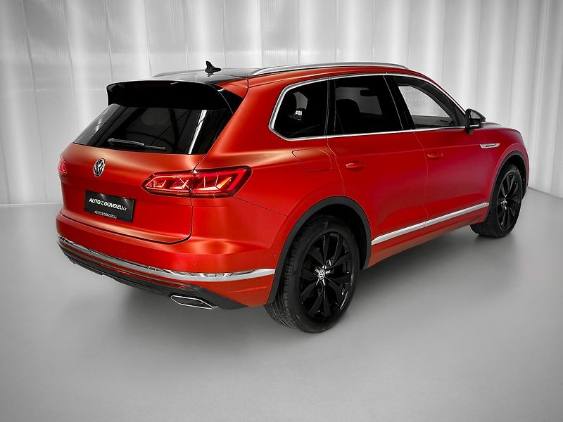 Volkswagen Touareg 3.0TDI 4MOTION R-LINE, MASÁŽE, - fotka 6 z 31