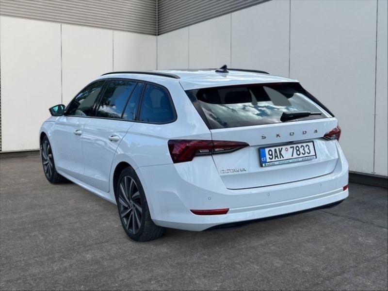 Škoda Octavia 2,0 TDI 110 Style - fotka 4 z 11