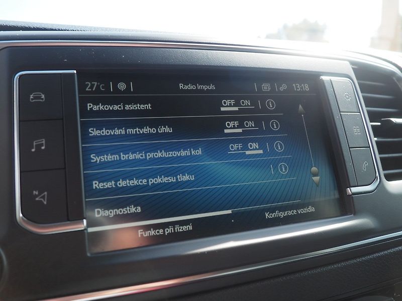 Toyota ProAce Verso (2021) VIP L1 Webasto 2.0 D 130 kW 8A - fotka 35 z 44