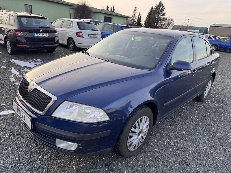 Škoda Octavia II 2.0 TDi 103 kW, STK 12/27 - fotka 3 z 16