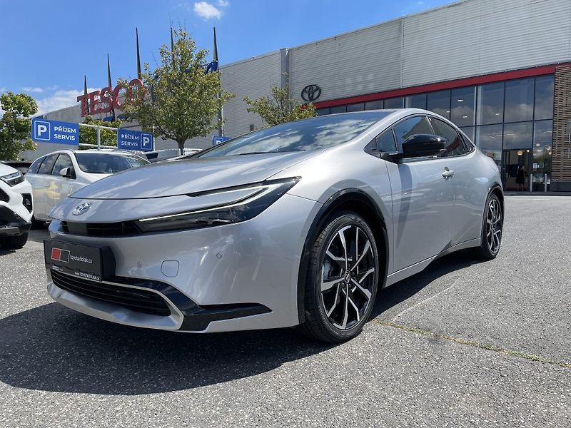 Toyota Prius 2.0 Plug-in Hybrid Prestige - fotka 8 z 30
