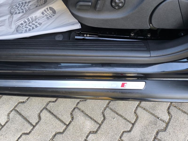 Audi A6 (2005) 3.0 TDi ZACHOVALÉ - fotka 16 z 28