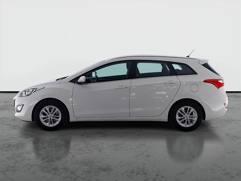 Hyundai i30 (2014) 1.6 CRDi, ČR,1.maj, Tempomat - fotka 3 z 17