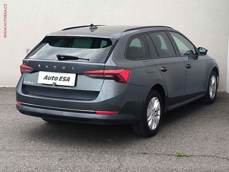 Škoda Octavia (2021) 2.0 TDi, ČR, Ambition, DSG - fotka 4 z 26