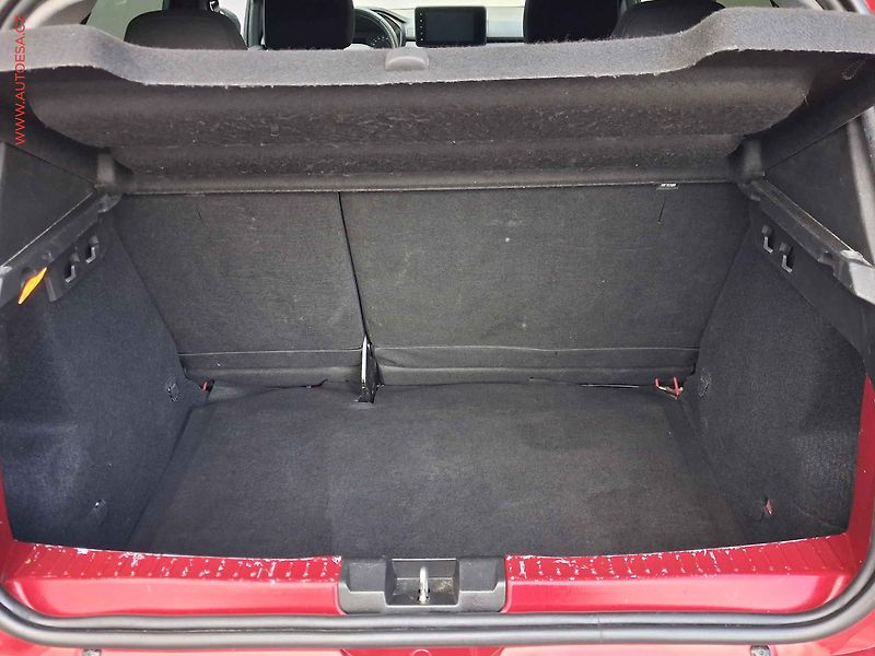 Dacia Sandero (2021) 1.0 TCe, Stepway, LED, kamera - fotka 7 z 15