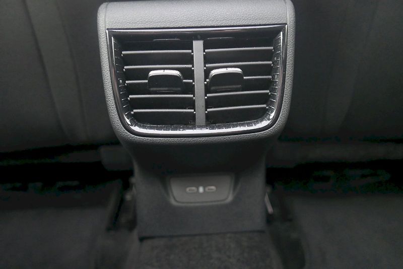 Škoda Fabia (2025) 1.0 TSI 85 kW M6° Monte Carlo - fotka 32 z 35
