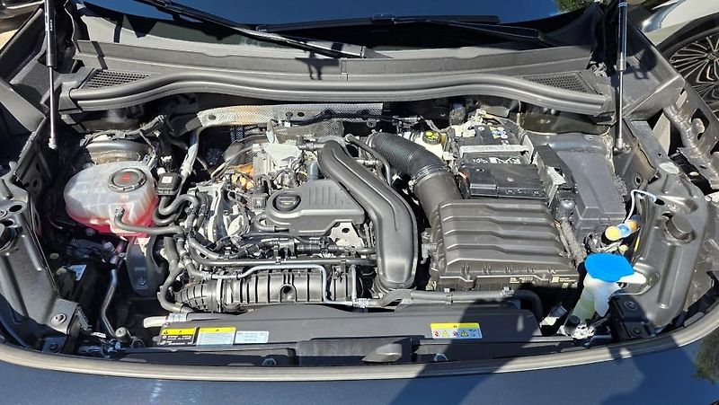 Volkswagen Tayron (2025) 1.5 eTSI 110 kW DSG7 7míst  - fotka 35 z 37