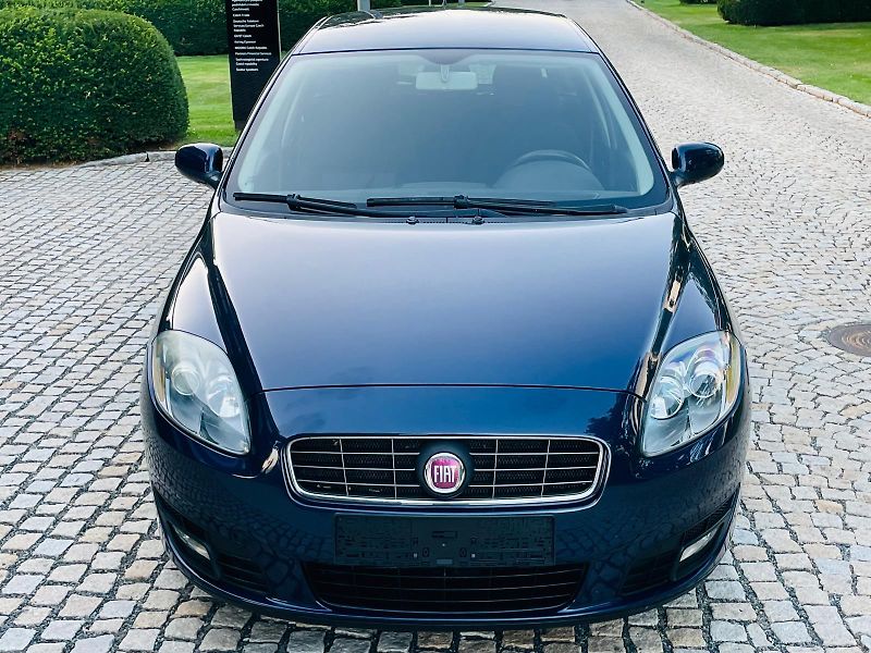 Fiat Croma 1.9D SENZORY SERVISKA TAŽNÉ - fotka 5 z 42