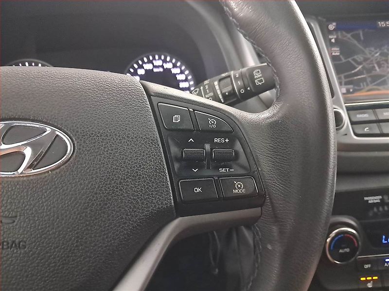 Hyundai Tucson (2016) 1.7 CRDi, Serv.kniha, Tempomat - fotka 17 z 19
