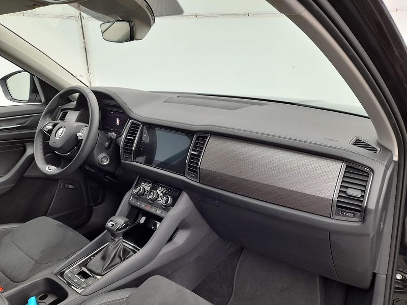 Škoda Kodiaq Style Plus Navi Top 2.0 TDI 11 - fotka 20 z 20