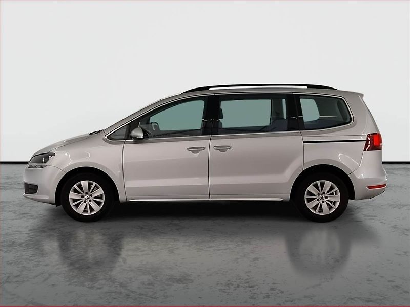 Volkswagen Sharan (2017) 2.0 TDI BMT - fotka 3 z 19