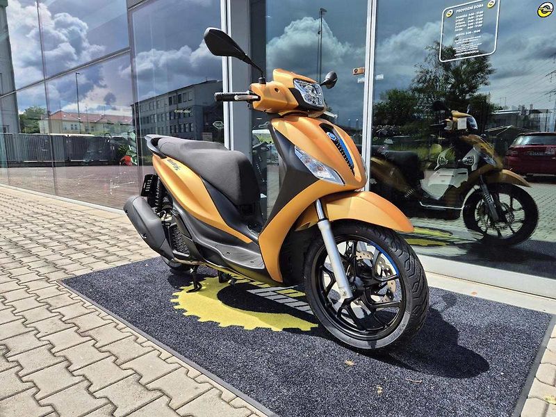 Piaggio (2026) Medley 200 S EU5+ - fotka 2 z 22
