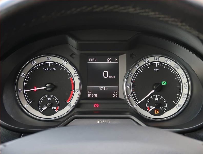 Škoda Octavia (2019) Style Plus 2.0 TSI - fotka 11 z 23