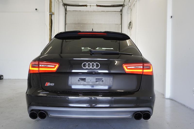 Audi S6 4.0 V8 TFSI 309kW QUATTRO TOP  - fotka 6 z 29