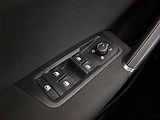 Volkswagen Touran (2019) Highline 1.6 TDI, 7 míst, Navi - náhled 16