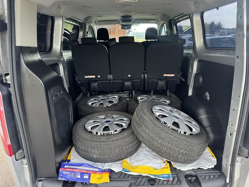 Ford Transit Custom 2.0 TDCI 125KW NOVÉ ROZVODY - fotka 9 z 24