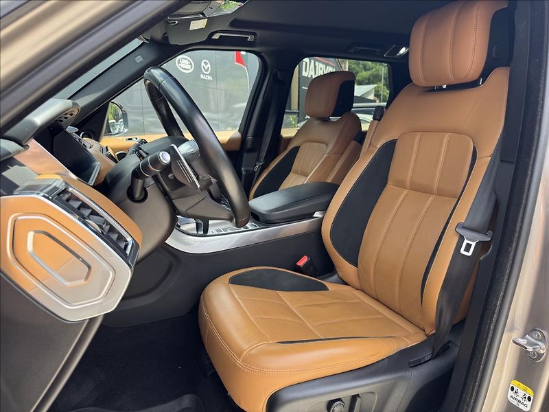 Land Rover Range Rover Sport 3,0 D300 HSE Dynamic AT DPH - fotka 12 z 37