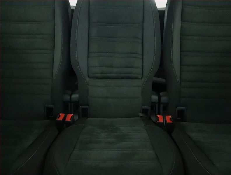 Volkswagen Touran (2021) Highline 2.0 TDI - fotka 10 z 21