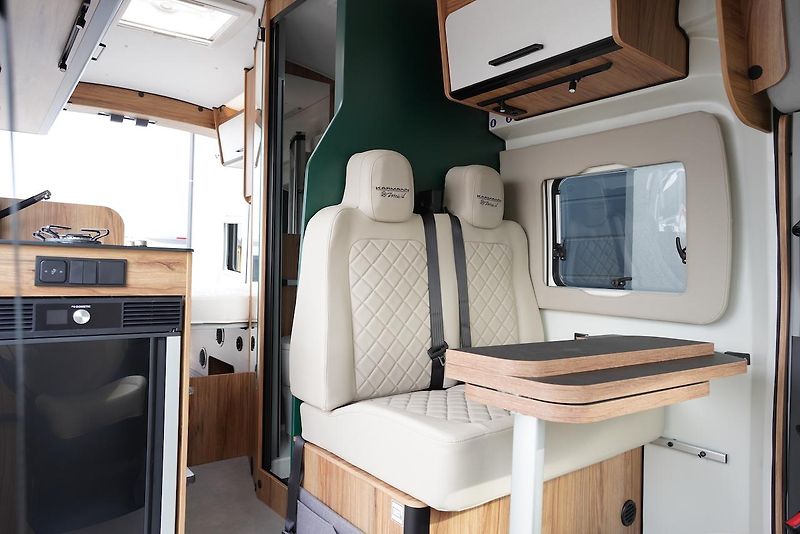 Karmann (2025) DEXTER 560 4x4   - fotka 19 z 19