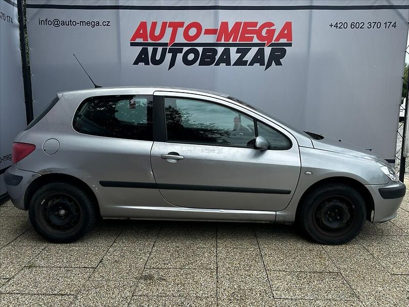 Peugeot 307 1.6 80kW - fotka 4 z 30