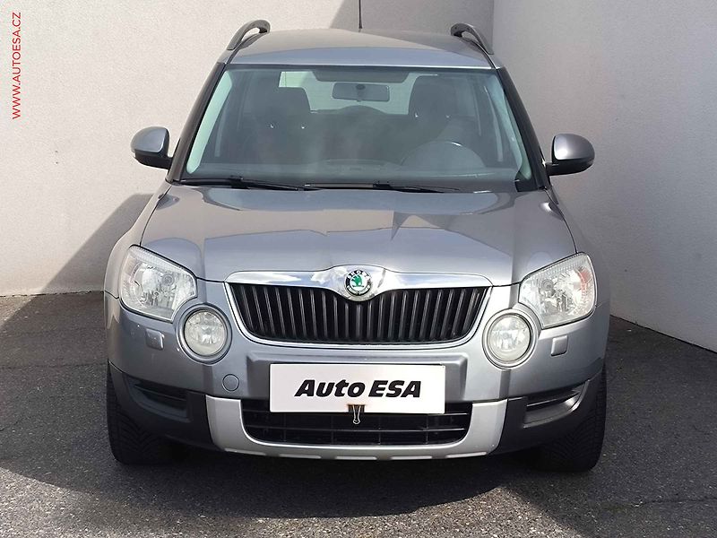 Škoda Yeti (2011) 1.2 TSi, Ambition, DSG - fotka 2 z 18