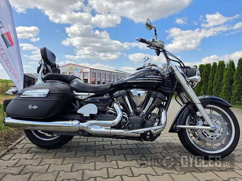 Yamaha XV 1900 A Midnight Star (2006) - fotka 3 z 15