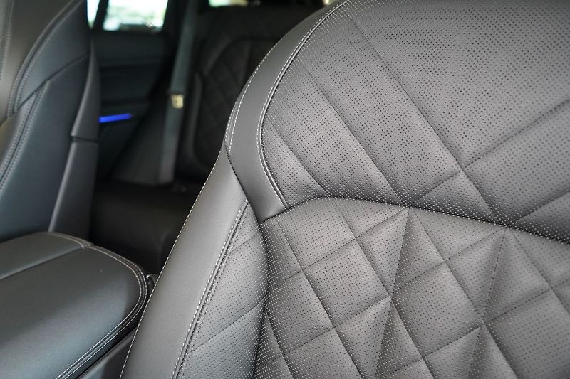 BMW X5 30d xDrive,Ventilace,Pano,H/K - fotka 23 z 48