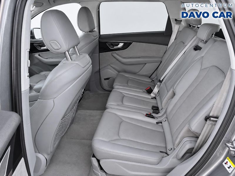 Audi Q7 3,0 TDI 200kW 4X4 360 BOSE Sof - fotka 10 z 36