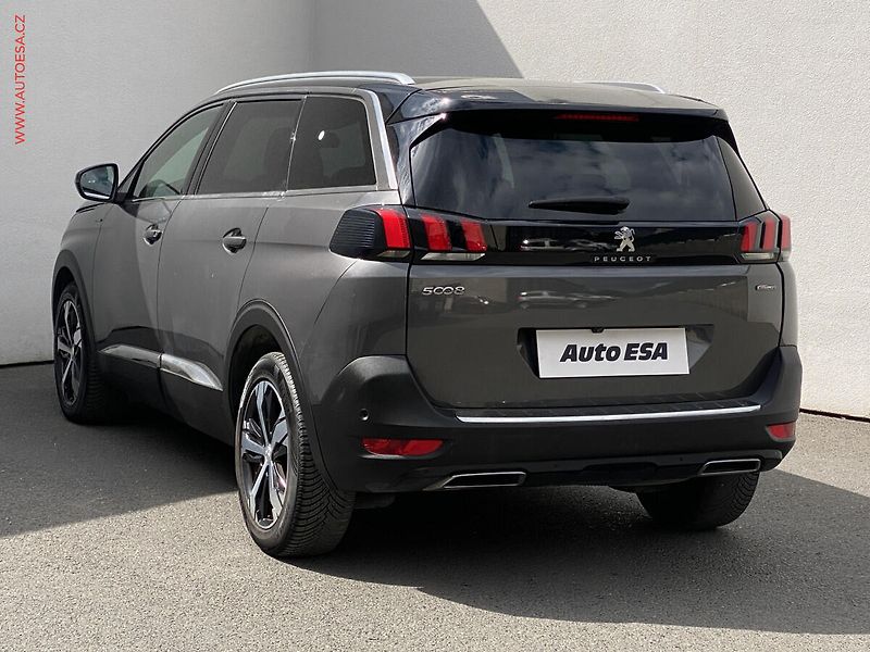 Peugeot 5008 (2018) 1.5 HDi, GT Line, AT - fotka 6 z 19