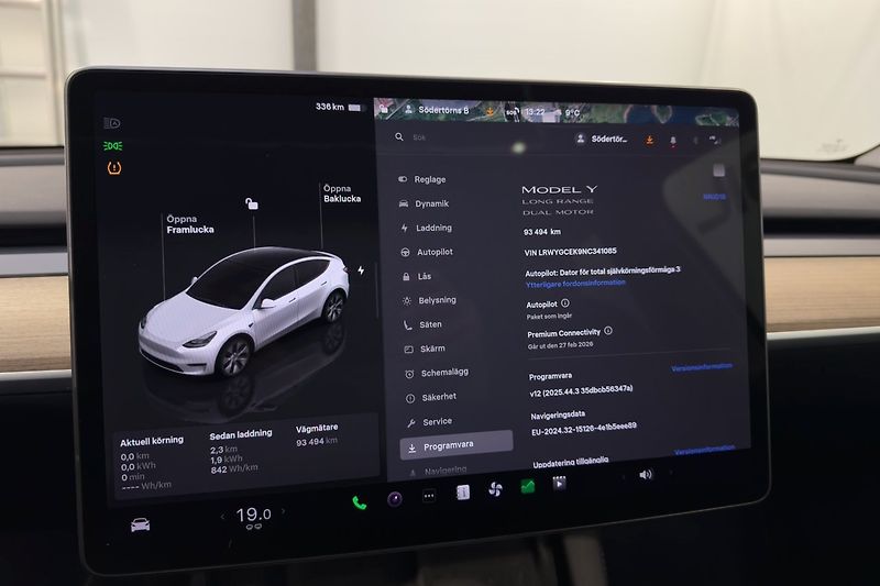 Tesla Model Y Long Range AWD Tažné - fotka 16 z 23