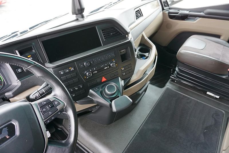 MAN TGX (2023) 18.510 / EURO 6 / GX / ACC / I - fotka 44 z 48