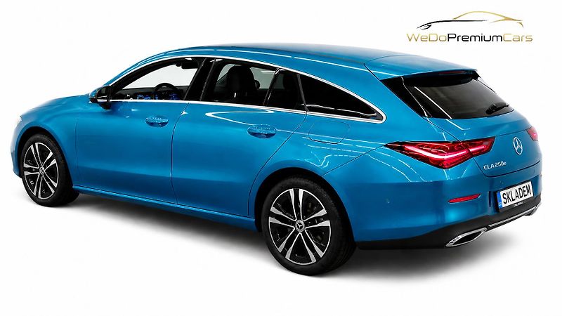 Mercedes-Benz CLA 250e Shooting Brake - fotka 5 z 14