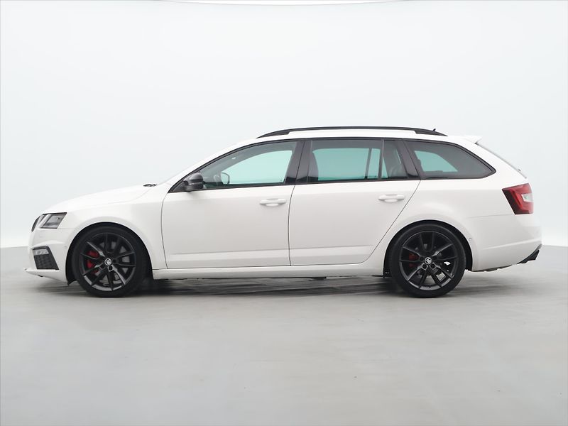 Škoda Octavia 2,0 TSI DSG RS230 CZ Challenge - fotka 4 z 34