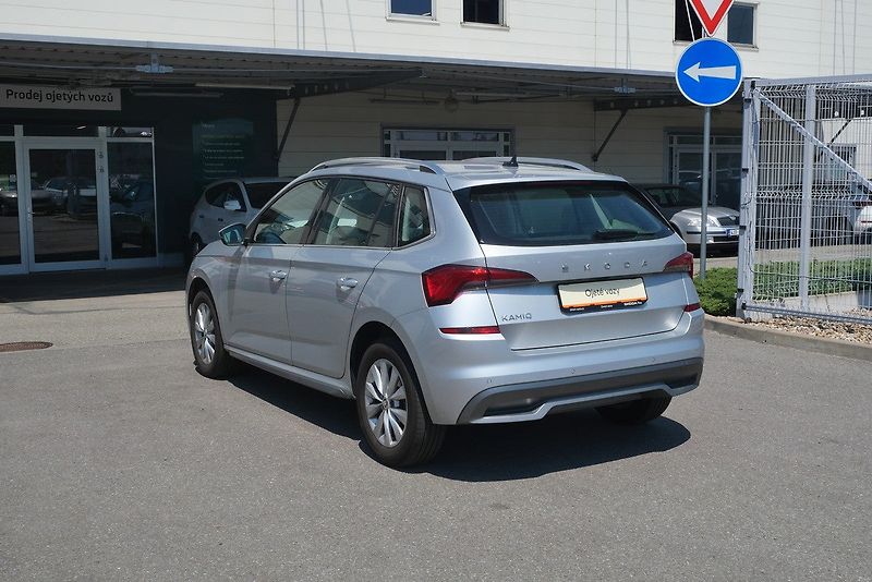 Škoda Kamiq - fotka 2 z 6