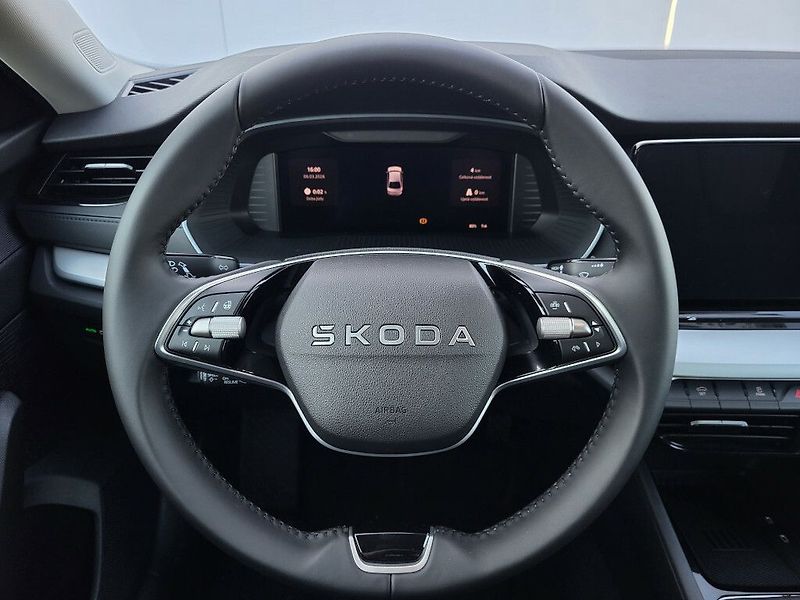 Škoda Octavia 130LET 1,5TSI 110kW - fotka 13 z 28