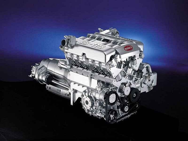Motor Bugatti W18.