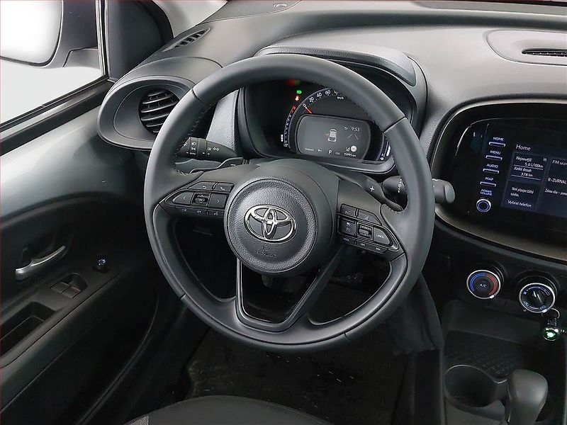 Toyota Aygo (2024) 1.0, Automat, Serv.kniha - fotka 14 z 16