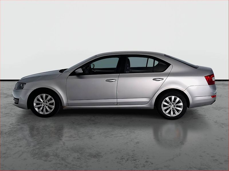 Škoda Octavia (2014) 1.6 TDI, Xenony, Tempomat - fotka 3 z 14