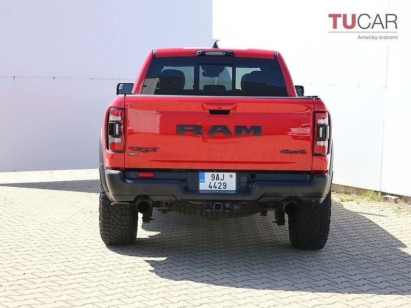 Dodge RAM (2021) TRX 6.2 V8  - fotka 6 z 39