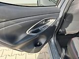 Toyota Yaris 1.5 HSD e-CVT GR-Sport - náhled 22