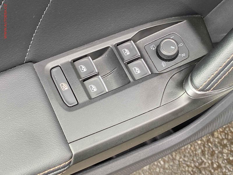 Cupra Formentor (2022) 2.0 TDi, Navi, LED - fotka 11 z 17
