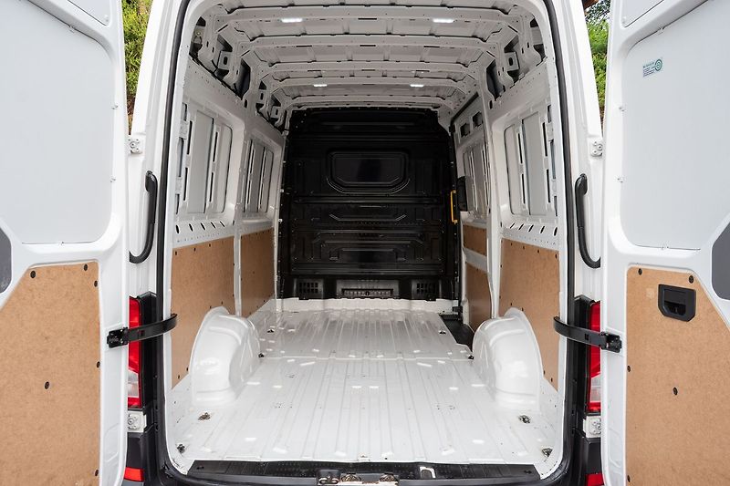 Volkswagen Crafter 2.0 TDI*DSG*TEMPOMAT*L2H2*DPH - fotka 7 z 28