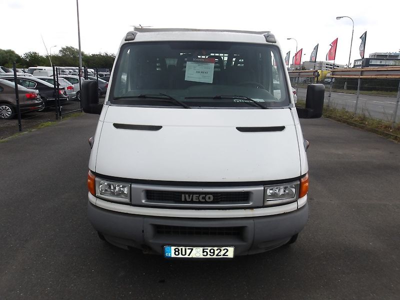 Iveco Daily 2,3 JTD SKLÁPĚČ 7 MÍST !!! - fotka 3 z 24