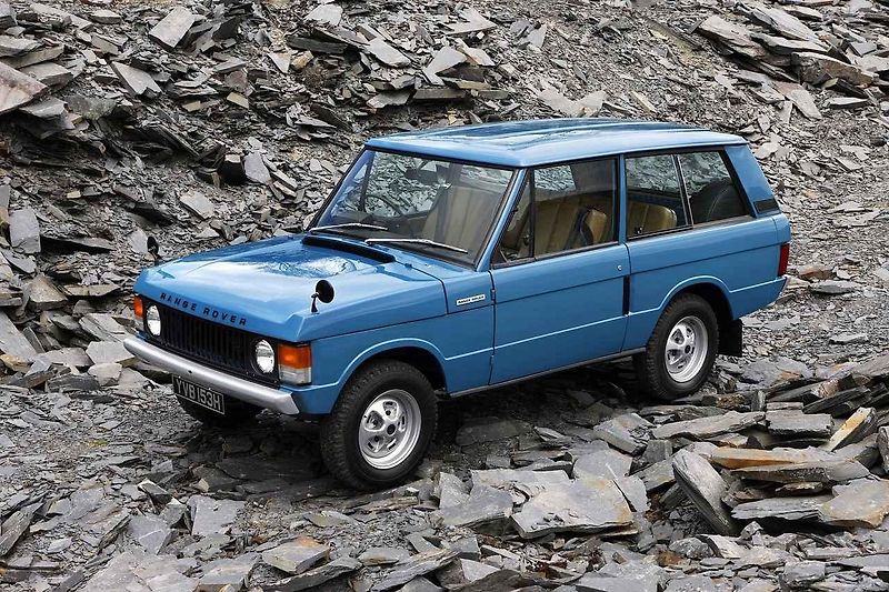 Porovnání prvního a posledního Volkswagenu Golf.