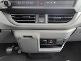 Volkswagen Caravelle (2025) Life 2,0 TDI 8AUT DR- nové - náhled 25